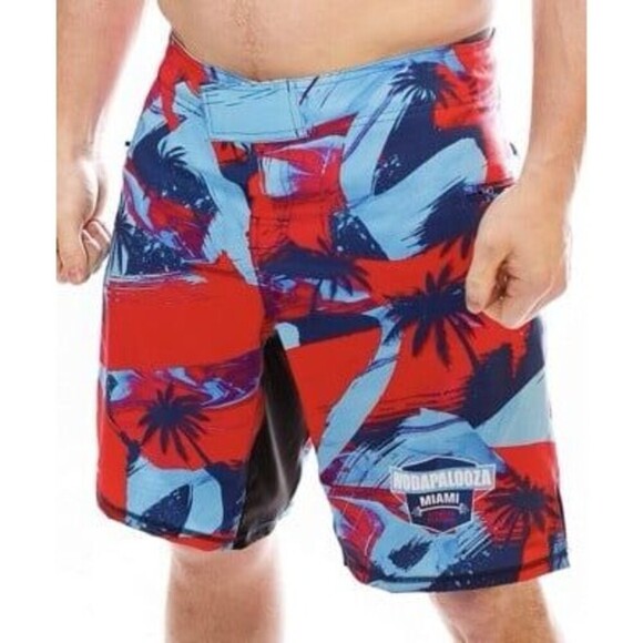 Born Primitive Shorts Size 32 Mens Athletic Stretch Pockets CrossFit 9" Miami - Picture 1 of 9